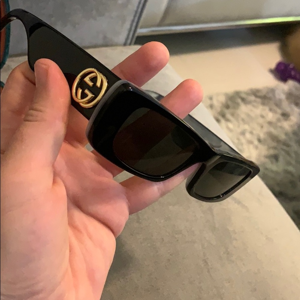 gucci sunglasses gg0516s